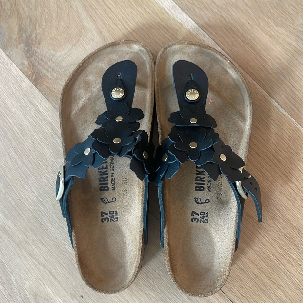 Brand new black Birkenstocks 2024 floral new design